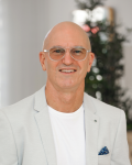 Harcourts Property Hub -- Wayne Foster