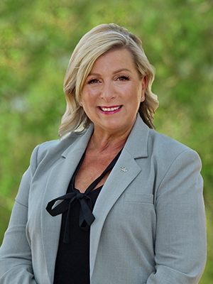 Mandy Berenyi
