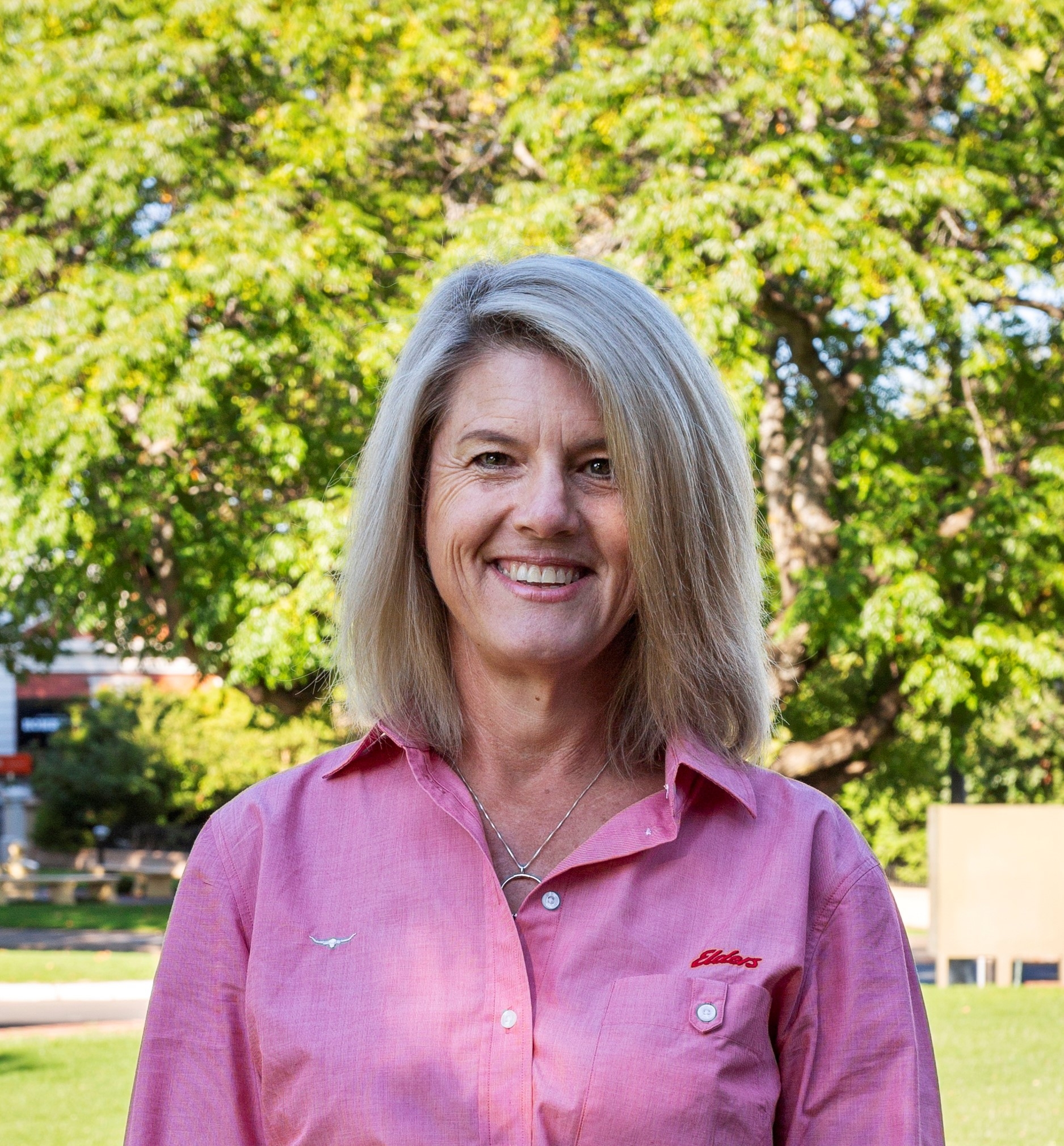 Julia  Smith